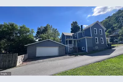 364 Wilkes Street, Berkeley Springs, WV 25411 - Photo 5