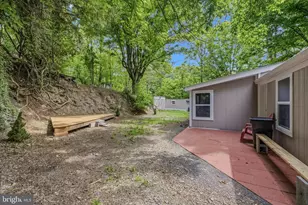 64 Hobday Ln, Berkeley Springs, WV 25411 - Photo 29