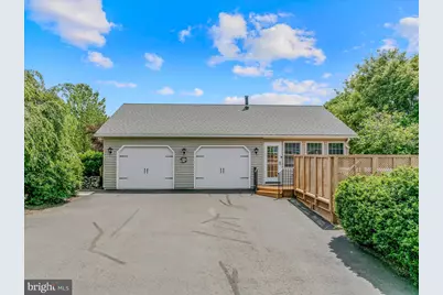 302 Prado Way, Berkeley Springs, WV 25411 - Photo 3