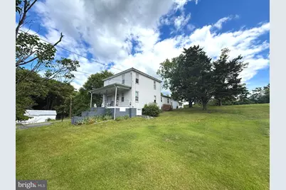 9 Fox Street, Berkeley Springs, WV 25411 - Photo 1