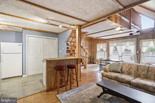 348 Stellar Way, Great Cacapon, WV 25422 - Photo 5