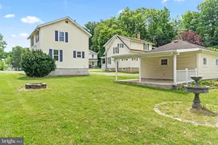 308 S Green St, Berkeley Springs, WV 25411 - Photo 9
