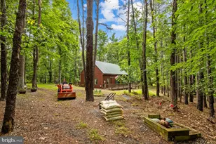 295 Creekview Ln, Berkeley Springs, WV 25411 - Photo 77