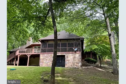 355 Sandstone Lane, Berkeley Springs, WV 25411 - Photo 19