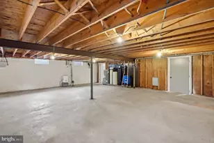 11195 Valley Rd, Berkeley Springs, WV 25411 - Photo 21