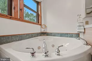 126 Old Mill Manor Ct, Berkeley Springs, WV 25411 - Photo 23