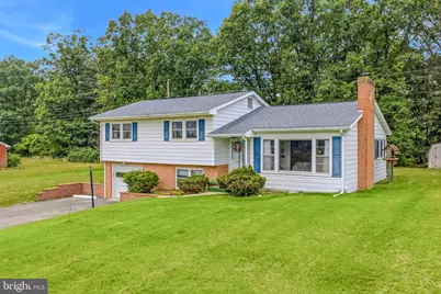 381 Grove Heights Road, Berkeley Springs, WV 25411 - Photo 3
