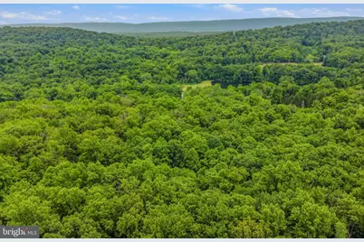 221 Mountainside Road, Berkeley Springs, WV 25411 - Photo 37