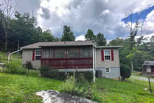 555 Feather Bed Ln, Hedgesville, WV 25427 - Photo 13