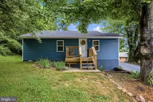 96 George Ln, Berkeley Springs, WV 25411 - Photo 13