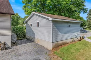 74 Bayberry Ln, Berkeley Springs, WV 25411 - Photo 41