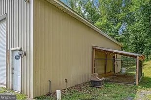 102 Zebra Ln, Berkeley Springs, WV 25411 - Photo 37