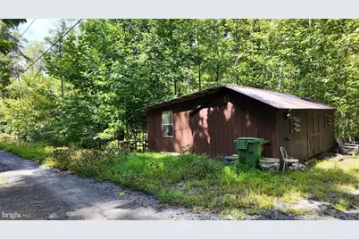 121 Limestone Pond Lane, Great Cacapon, WV 25422 - Photo 13