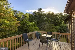 205 Candlewood Ln, Great Cacapon, WV 25422 - Photo 65