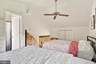 205 Candlewood Ln, Great Cacapon, WV 25422 - Photo 43