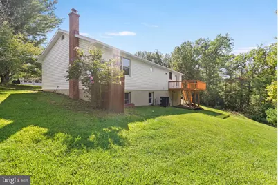 94 Bluejay Court, Berkeley Springs, WV 25411 - Photo 5
