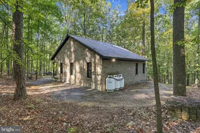 389 Rockview Lane, Great Cacapon, WV 25422 - Photo 27