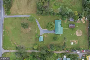 4615 Valley Rd, Berkeley Springs, WV 25411 - Photo 3