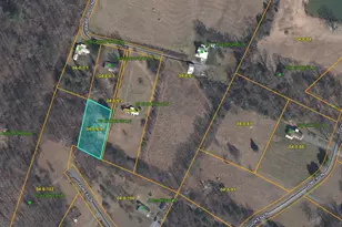 76 Choctaw Ln, Great Cacapon, WV 25422 - Photo 1
