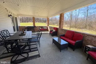 301 Dinkenberger Rd, Kingwood, WV 26537 - Photo 23