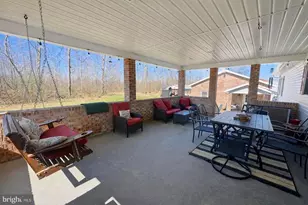 301 Dinkenberger Rd, Kingwood, WV 26537 - Photo 23