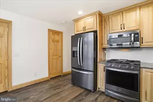 275 Sine Pl, Bruceton Mills, WV 26525 - Photo 17