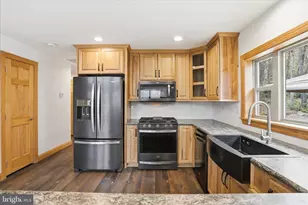 275 Sine Pl, Bruceton Mills, WV 26525 - Photo 15