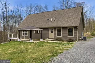 275 Sine Pl, Bruceton Mills, WV 26525 - Photo 5