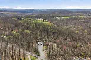275 Sine Pl, Bruceton Mills, WV 26525 - Photo 3