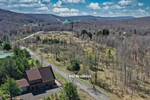 442 Grosbeak Dr, Terra Alta, WV 26764 - Photo 3