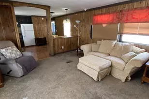 105 4th St, Terra Alta, WV 26764 - Photo 5