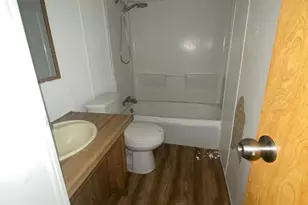 105 4th St, Terra Alta, WV 26764 - Photo 7