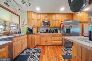 1516 White Oak School Rd, Terra Alta, WV 26764 - Photo 15