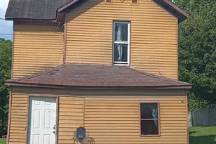 521 W State Ave, Terra Alta, WV 26764 - Photo 1
