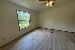 232 Seaford Ln, Bruceton Mills, WV 26525 - Photo 17