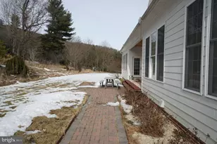 255 Troublesome Valley Rd, Franklin, WV 26807 - Photo 11