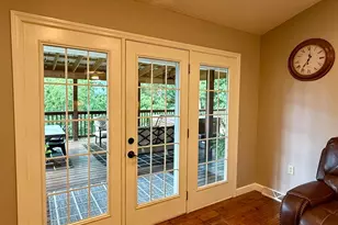 137 Elm St, Franklin, WV 26807 - Photo 27