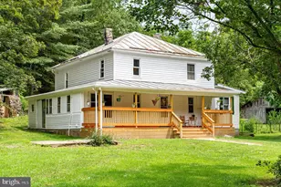 61 Gdn Grv Ln, Brandywine, WV 26802 - Photo 1