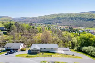 439 Dogwood Dr, Franklin, WV 26807 - Photo 3