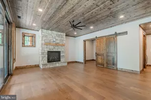 639 Golf Club Dr, Franklin, WV 26807 - Photo 39