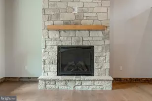 639 Golf Club Dr, Franklin, WV 26807 - Photo 25