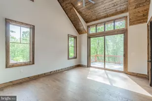 639 Golf Club Dr, Franklin, WV 26807 - Photo 29