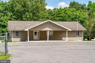 204 Gambill Rd, Franklin, WV 26807 - Photo 23