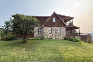 1492 Dice Warner Rd, Circleville, WV 26804 - Photo 3