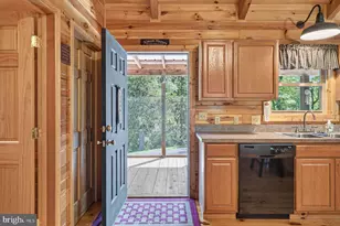 291 Grace Mountain Rd, Brandywine, WV 26802 - Photo 23