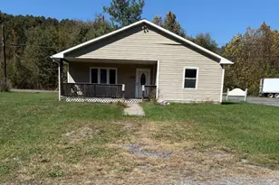 34 Independence Dr, Brandywine, WV 26802 - Photo 1