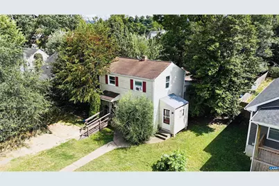 222 James Ave, Waynesboro, VA 22980 - Photo 1