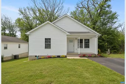 913 Gardner St, Waynesboro, VA 22980 - Photo 1