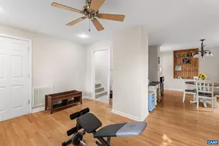 564 N Bath Ave, Waynesboro, VA 22980 - Photo 5