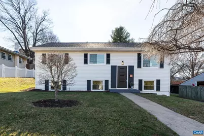 106 Henry Ave, Waynesboro, VA 22980 - Photo 1